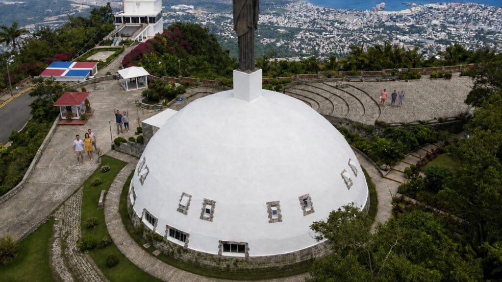 Puerto Plata Cable Car & Mount Isabel de Torres Experience 1